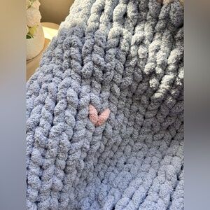 Handmade Cozy chunky Blanket